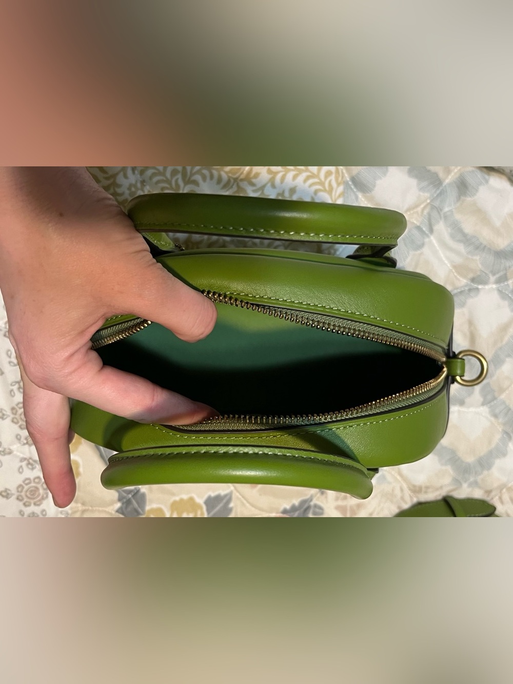 RARE Coach Lime Green Borough Bag! - Picture 7 of 11